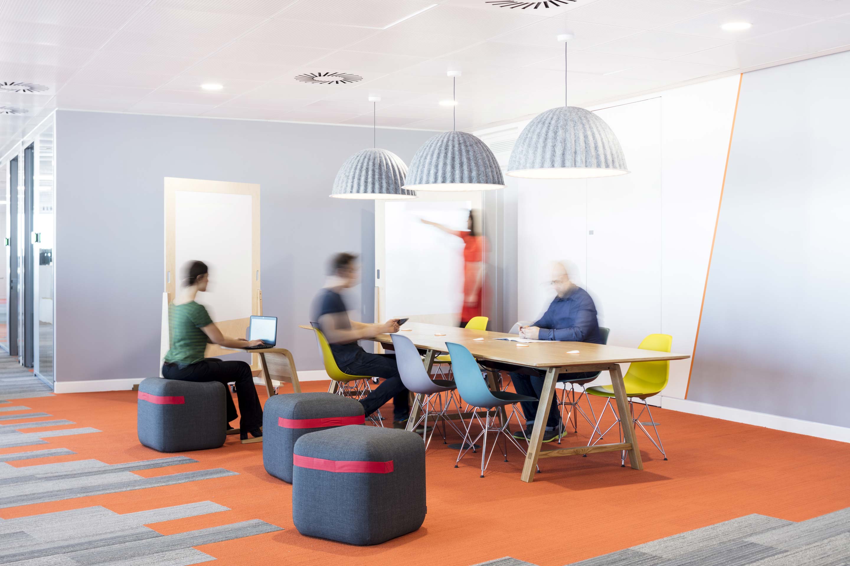Thomson Reuters – Breakout spaces